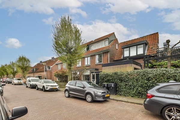 Kastanjelaan 5, Leiderdorp